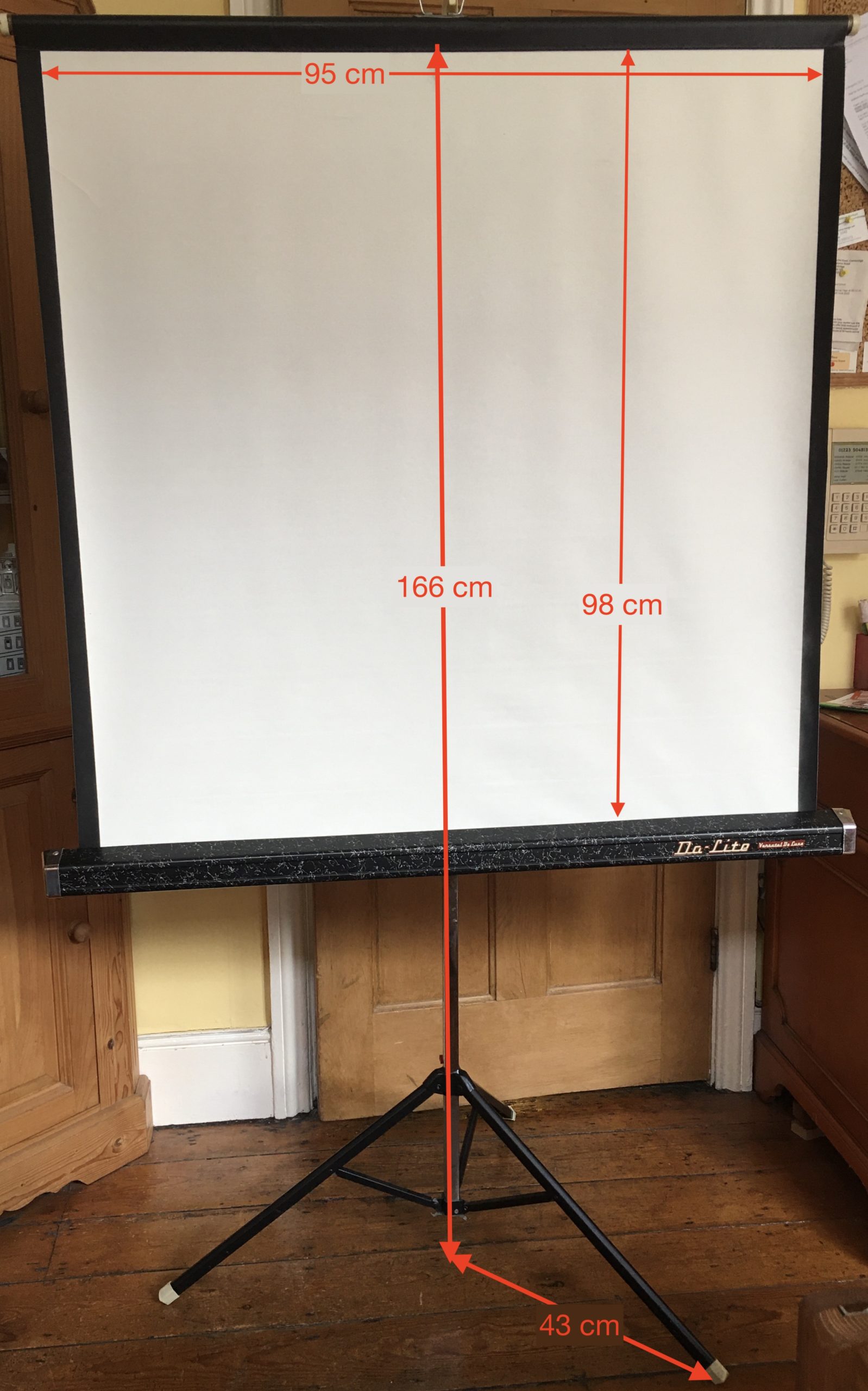 Projector screen Mill Road Bridges